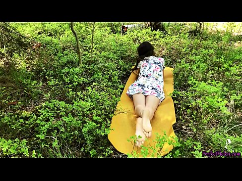 ❤️ Stranger on Tinder Masturbates My Pussy and Fucks Passionately in the woods (En främling på Tinder onanerar min fitta och knullar passionerat i skogen) ️ Porno at porn sv.kanalmoscow.ru ️❤
