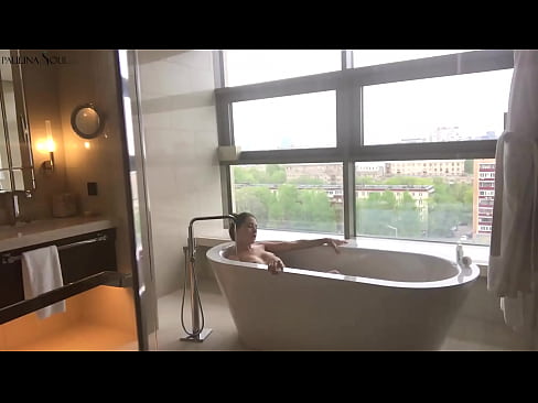❤️ Enorm babe som passionerat runkar av sin fitta i badrummet ️ Porno at porn sv.kanalmoscow.ru ️❤