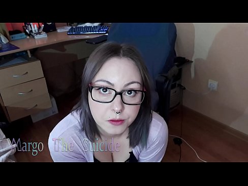 ❤️ Sexig tjej med glasögon suger Dildo djupt på kamera ️ Porno at porn sv.kanalmoscow.ru ️❤