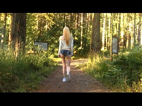 ❤️ Vacker kvinna rör sig långsamt, inte nakenvideo ️ Porno at porn sv.kanalmoscow.ru ️❤
