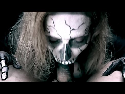 ❤️ Demonflicka suger kuk med sin svarta mun och sväljer sperma. ️ Porno at porn sv.kanalmoscow.ru ️❤