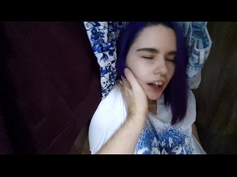 ❤️ Hittade min syster i garderoben och hjälpte henne att komma ️ Porno at porn sv.kanalmoscow.ru ️❤